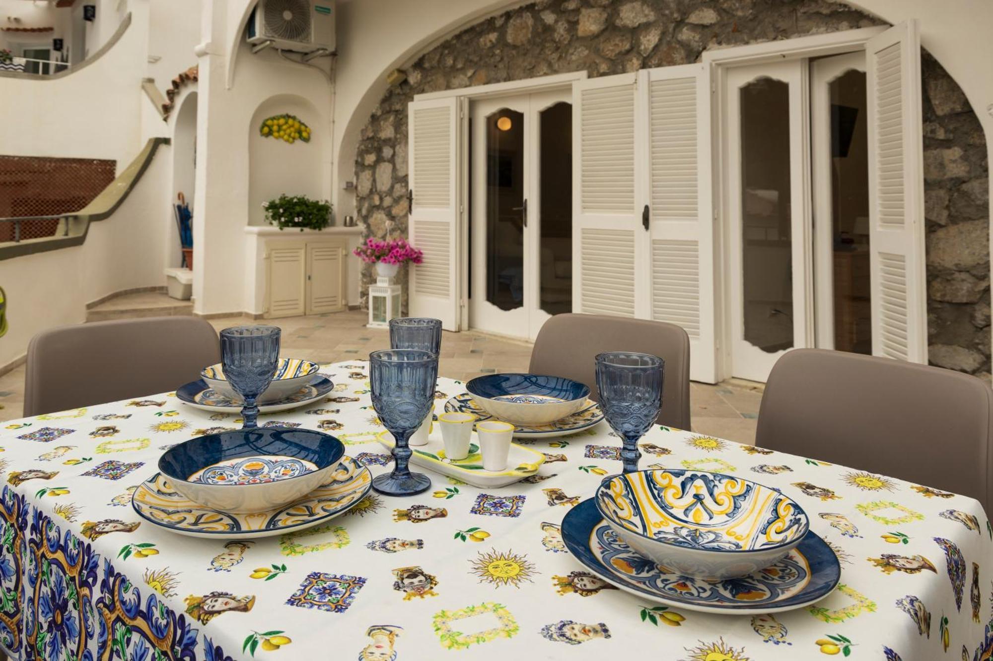 Casa Flavia Positano Center - 5 Minutes To Beach And 4 Air Conditioning Exteriér fotografie