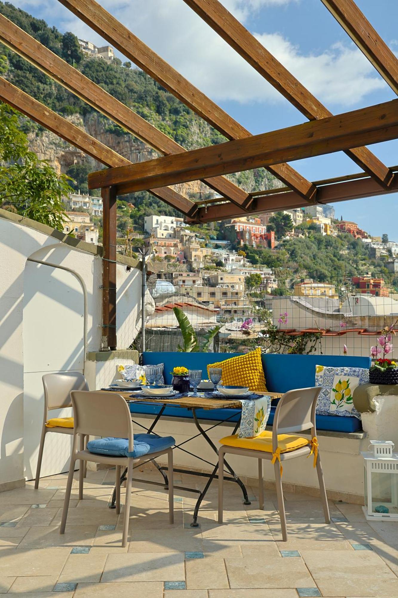 Casa Flavia Positano Center - 5 Minutes To Beach And 4 Air Conditioning Exteriér fotografie